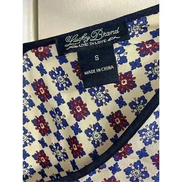 Lucky brand 𝅺100% Silk Color Block Shirt Sleeve Blouse, Small - Picture 5 of 6